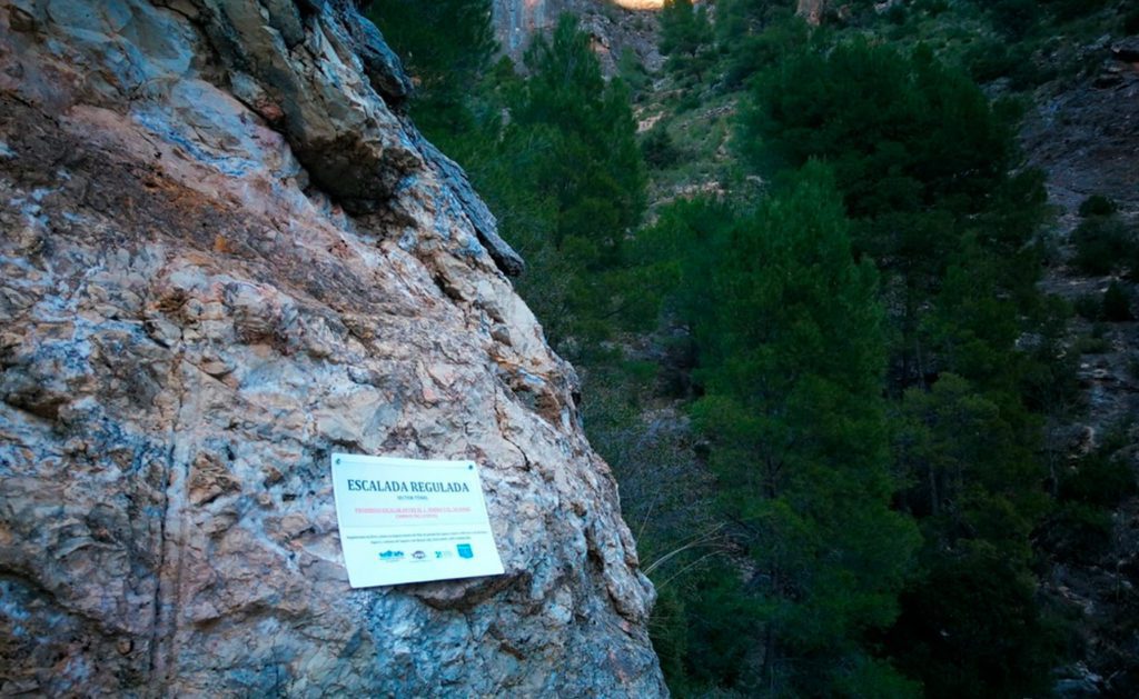 Restricciones temporales de escalada en determinados sectores