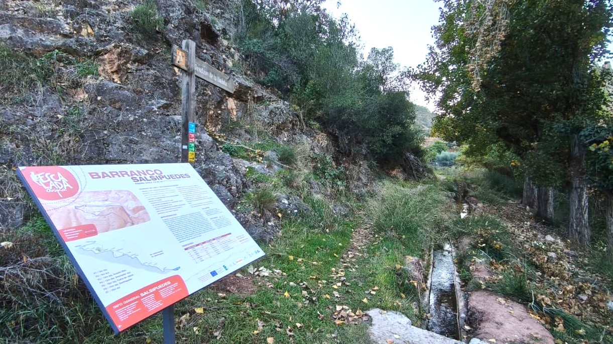 barranco-salsipuedes-ayna-turismo-activo-señalizacion