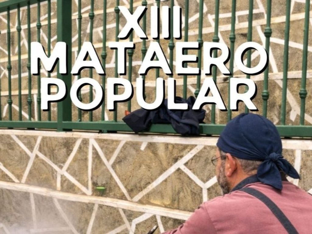 XIII Mataero Popular de Aýna: tradición que se comparte en la Plaza Mayor.