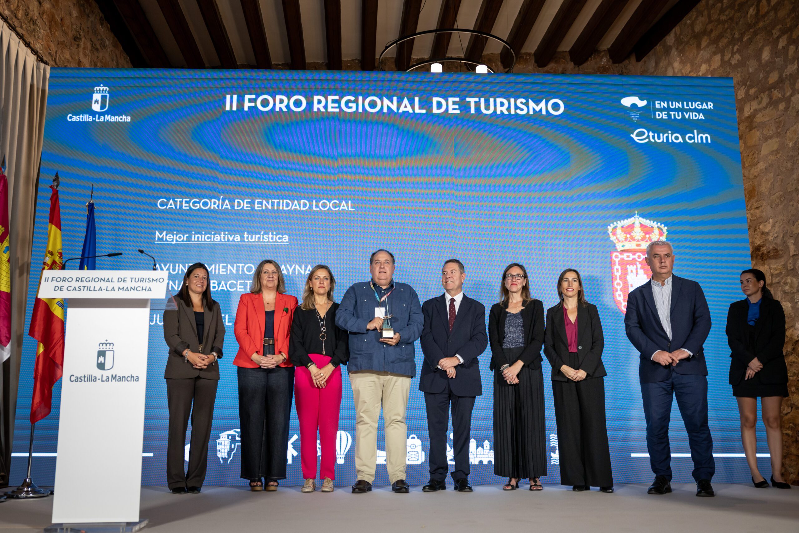 Aýna recibe el Premio a la Mejor Iniciativa Turística por la Cueva del Niño