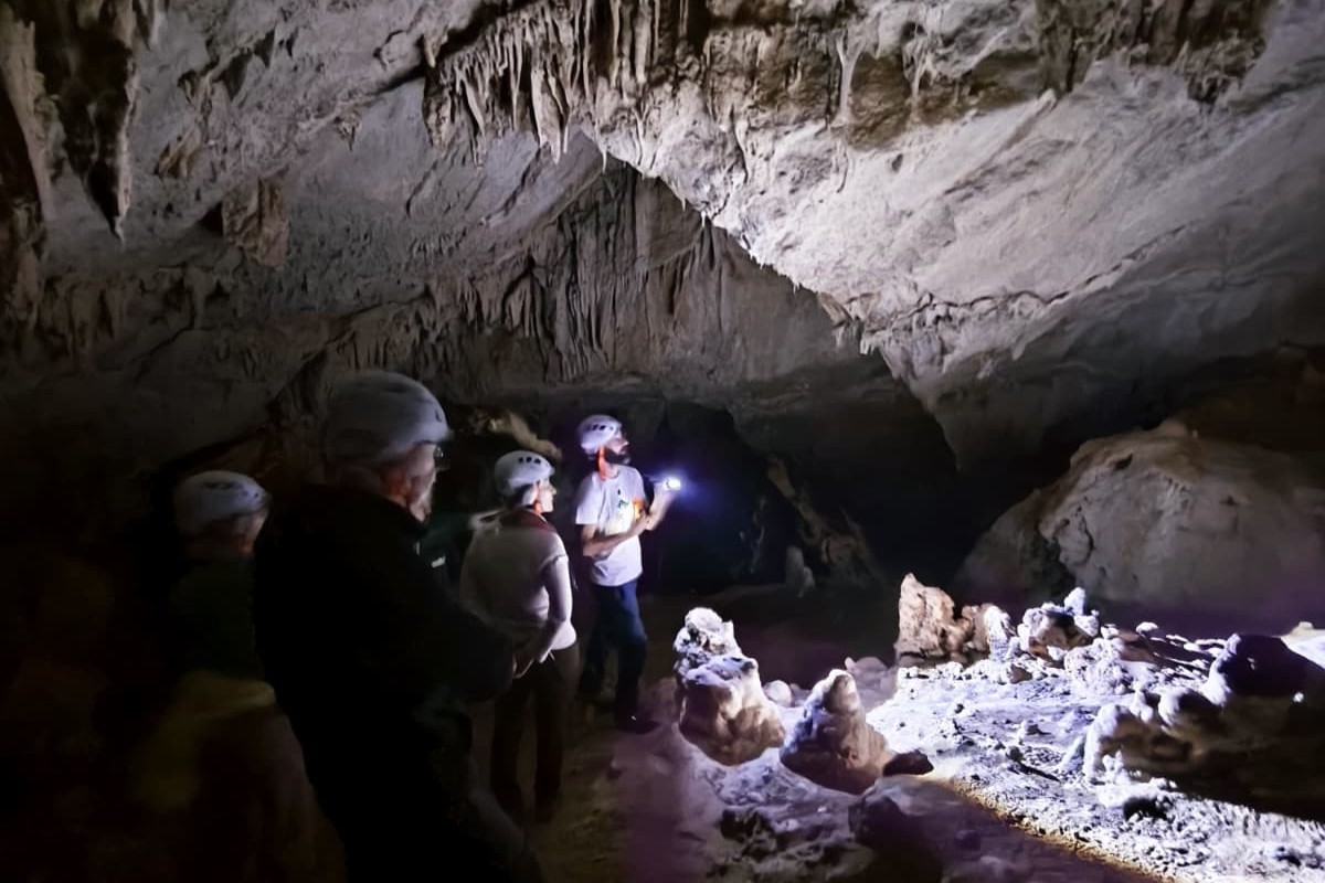 premio-mejor-iniciativa-turistica-cueva-del-nino-ayna-03-cueva